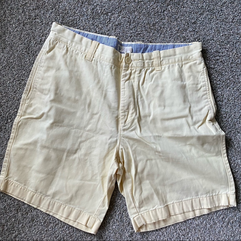 J. Crew Men’s Khaki Shorts 34